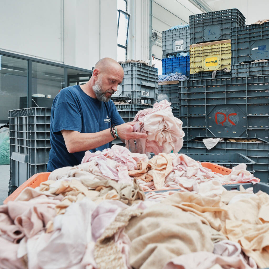 MASTERCLASS WORKSHOP REPORTAGE FOTOGRAFICO ITALIA MODA CIRCOLARE RIFO' TOSCANA PRATO